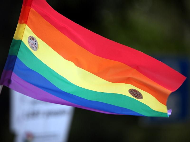 Ministerien uneins über Hissen von Regenbogenfahne