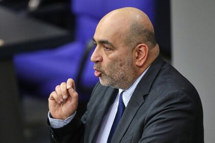 Nouripour kritisiert Wadephuls Iran-Politik