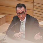 Özdemir zum Ministerpräsidenten von Baden-Württemberg gewählt