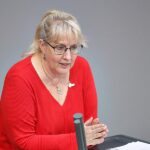 Opposition fordert schnelle Diäten-Aussetzung