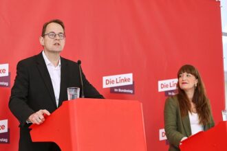 Politbarometer: AfD und Union verlieren – Linke zieht mit SPD gleich