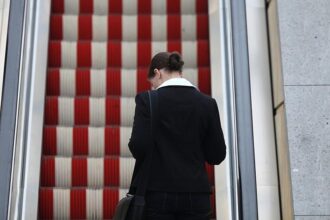 Regierung verschiebt Umsetzung der Entgelttransparenzrichtlinie
