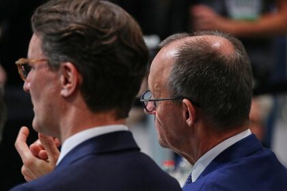 Regierungssprecher: Gerücht um Kanzlertausch “nicht relevant”