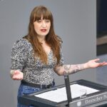 Reichinnek wirft Koalition “ein Jahr Chaos” vor