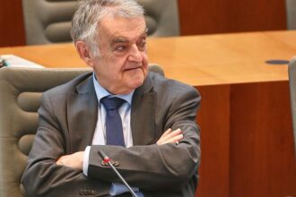 Reul warnt vor AfD-Regierungsbeteiligung in Sachsen-Anhalt