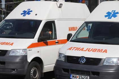 Russische Drohne in rumänisches Hochhaus eingeschlagen