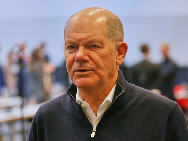Scholz nennt Ruf nach Minderheitsregierung “geschichtsvergessen”