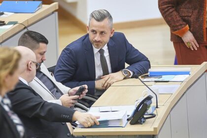 Schulze warnt vor AfD-Personalplänen für Sachsen-Anhalt