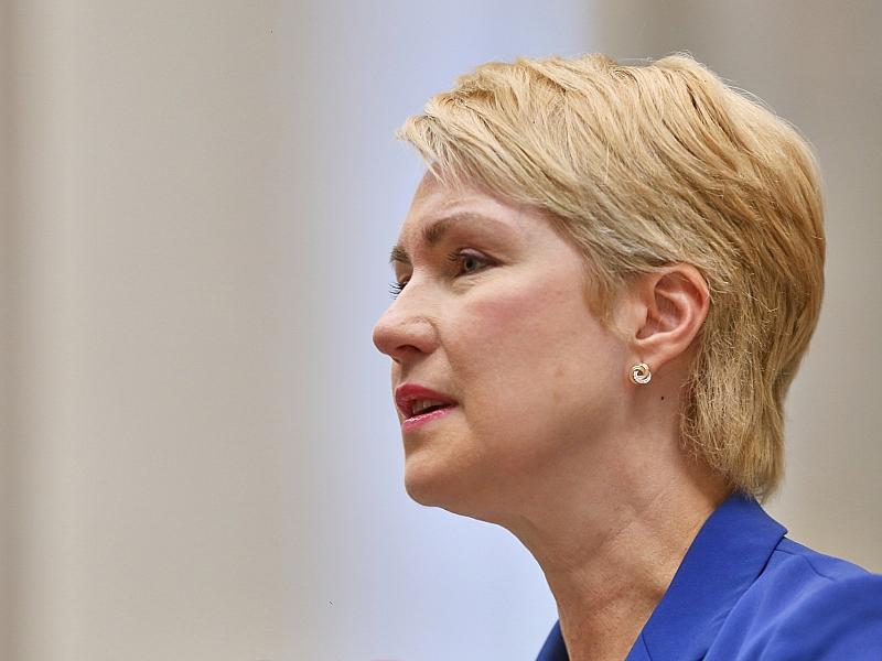 Schwesig begrüßt Aus für “Entlastungsprämie”