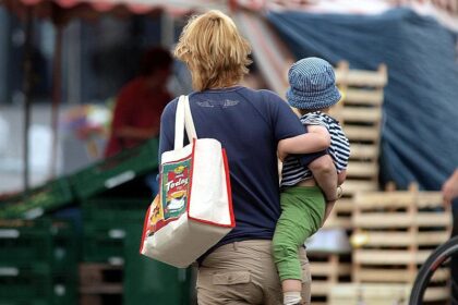 SPD-Fraktion will pauschale Kürzungen beim Elterngeld verhindern