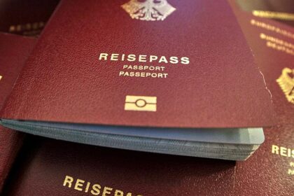 SPD lehnt Unionsvorstoß zu Einbürgerungsreform ab