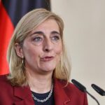 Warken: Ebola-Pandemie “nahezu ausgeschlossen”