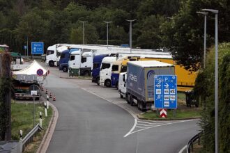 Weniger Lkw im April auf deutschen Autobahnen unterwegs