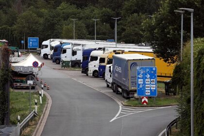 Weniger Lkw im April auf deutschen Autobahnen unterwegs