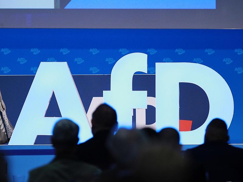 Wirtschaft streitet über Umgang mit AfD