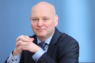 Wirtschaftsweiser rechnet mit Steuererhöhungen