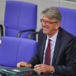 Wolfram Weimer outet sich als langjähriger ESC-Fan