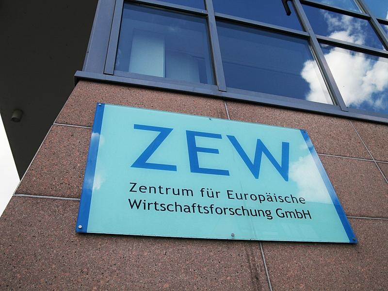 ZEW-Konjunkturerwartungen hellen sich auf