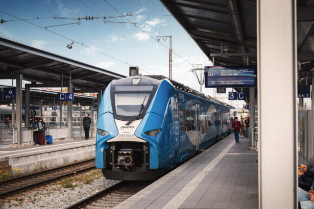 Augsburger Bahnverkehr massiv beeinträchtigt: Arverio von Störungsserie getroffen