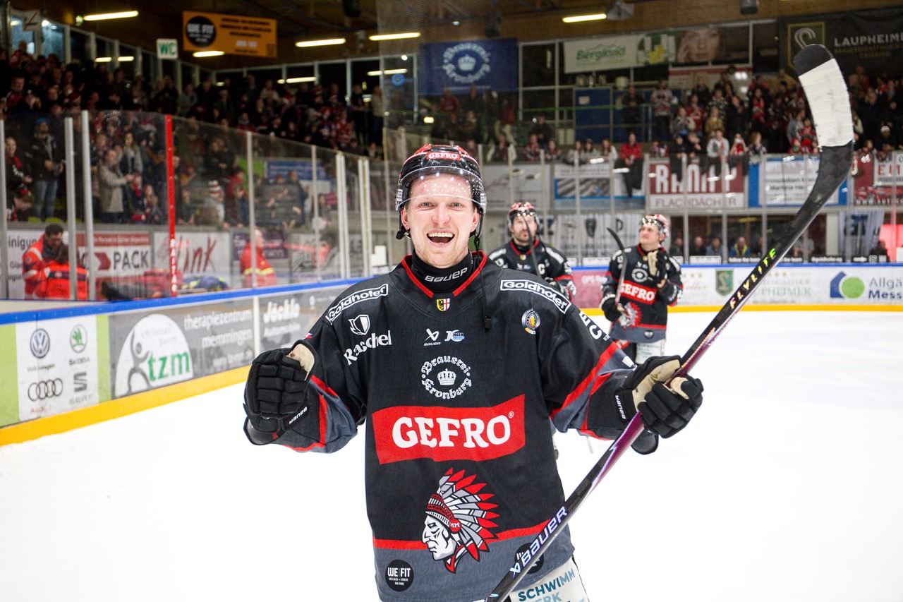 ECDC Memmingen Indians setzen auf Kontinuität – Homjakovs und Krymskiy bleiben an Bord