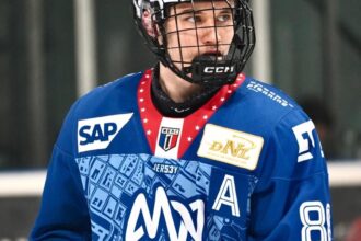 ESV Kaufbeuren verpflichtet Nikita Quapp – ECDC Memmingen holt Nachwuchsstürmer