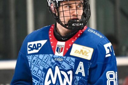 ESV Kaufbeuren verpflichtet Nikita Quapp – ECDC Memmingen holt Nachwuchsstürmer
