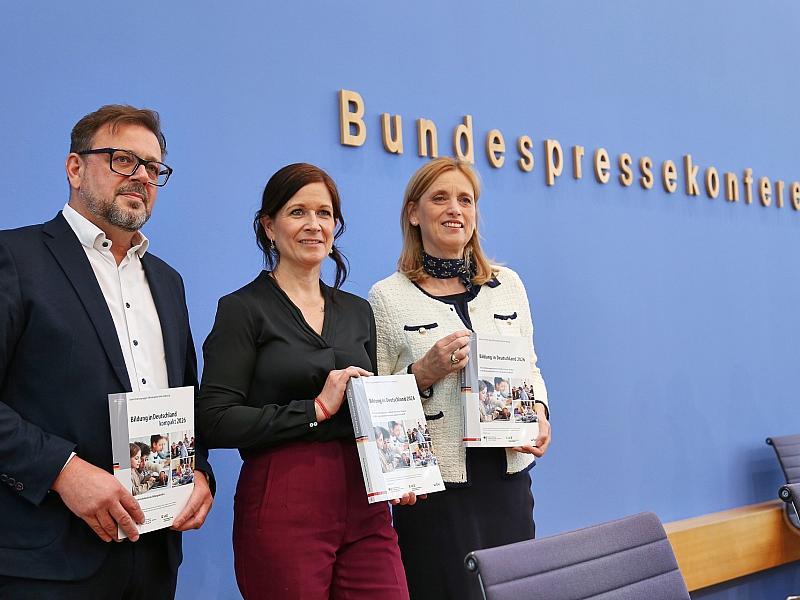 Bericht vorgestellt: Bildungssystem kommt kaum voran