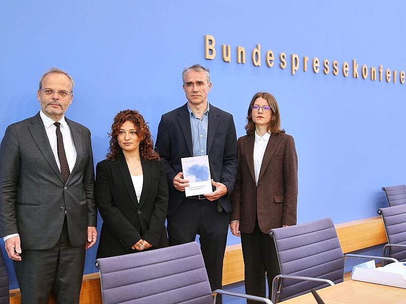 Bericht vorgestellt: Keine Trendwende bei antisemitischen Vorfällen