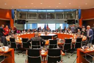 Bund und Länder beschließen Maßnahmen zur “Staatsmodernisierung”