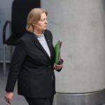 Bundesarbeitsministerin fordert Digitalsteuer