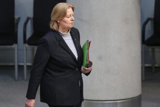 Bundesarbeitsministerin fordert Digitalsteuer