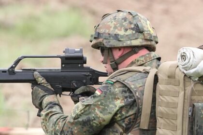 Bundeswehr verstärkt Präsenz an Schulen