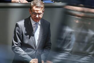 CDU-Generalsekretär schließt Ausweitung der Reichensteuer nicht aus