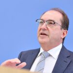 Dobrindt eröffnet neues Zentrum zur Abwehr hybrider Bedrohungen