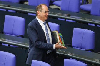 Dobrindt sieht “neue Phase” der europäischen Migrationspolitik