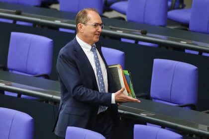 Dobrindt sieht “neue Phase” der europäischen Migrationspolitik