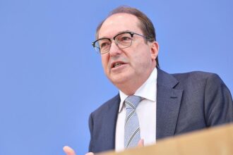 Dobrindt warnt vor hybriden Bedrohungen