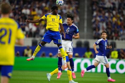 Fußball-WM: Japan sichert zweiten Platz gegen Schweden