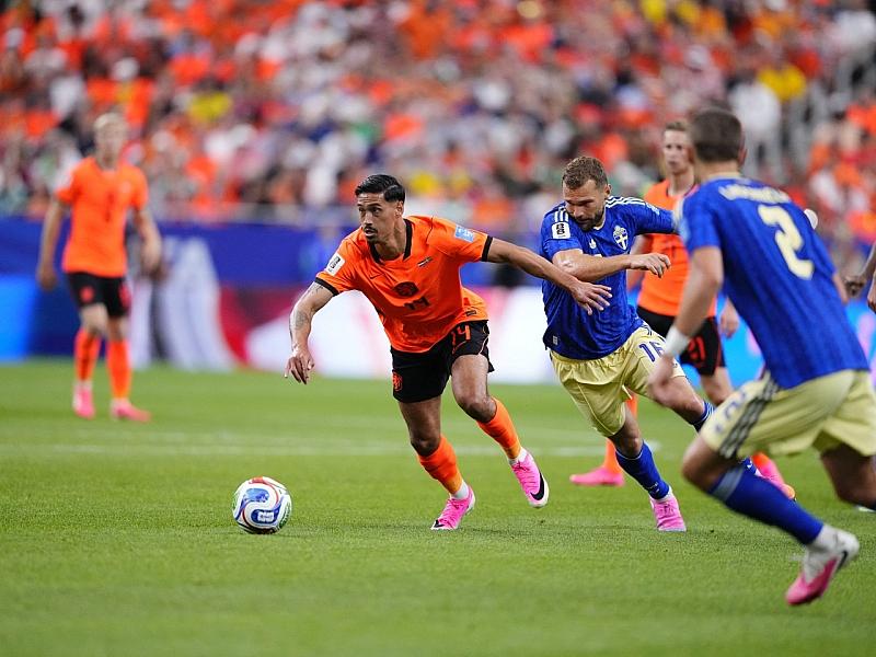 Fußball-WM: Niederlande besiegen Schweden deutlich