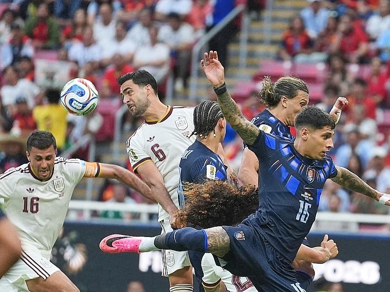 Fußball-WM: Spanien gewinnt mühevoll – Kap Verde auch weiter