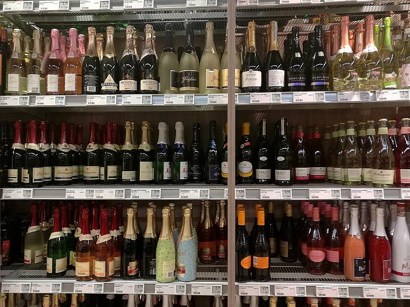 Klingbeil plant Erhöhung der Alkoholsteuer um 20 Prozent