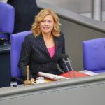 Klöckner ermahnt Bundesregierung wegen verspäteter Antworten