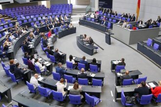 Koalition erwägt schärferen Geheimschutz im Bundestag