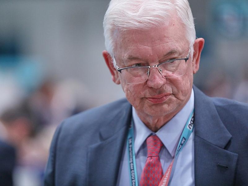 Koch rät Union zu Kompromiss bei Reichensteuer