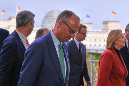 Linke kritisiert Merz nach Treffen mit Sozialpartnern