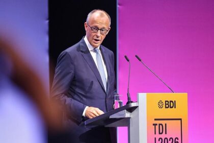 Merz erwartet anhaltend schwieriges globales Umfeld