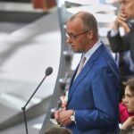 Merz wirbt im Bundestag für Rentenreform