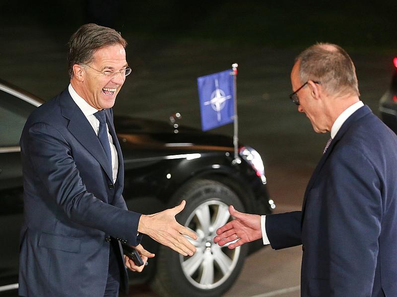 Nato-Generalsekretär kommt zu Sitzung des Bundeskabinetts