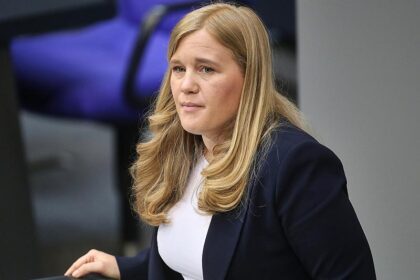 Ortleb kritisiert verpasste Umsetzung von EU-Lohntransparenz-Regeln