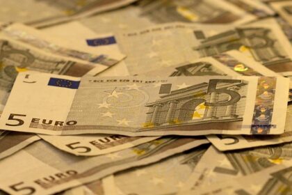 Pflegereform: Höhere Beiträge für Gutverdiener geplant
